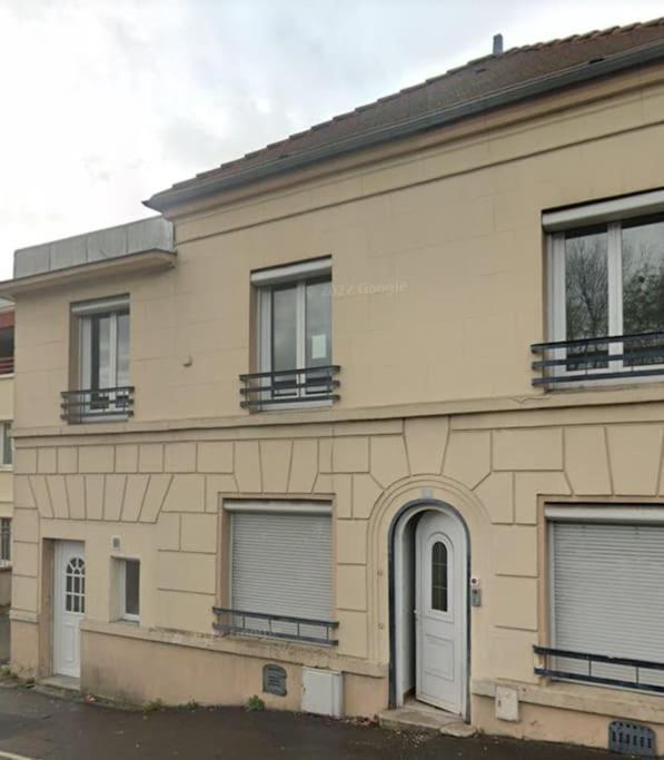 Villiers Le Bel -Villepinte -Roissy - Cdg-Paris Exterior photo